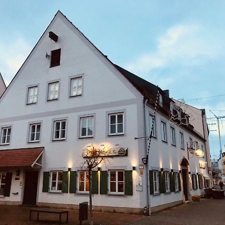 נויבורג אן דר דונאו Gasthaus Pfafflinger מראה חיצוני תמונה