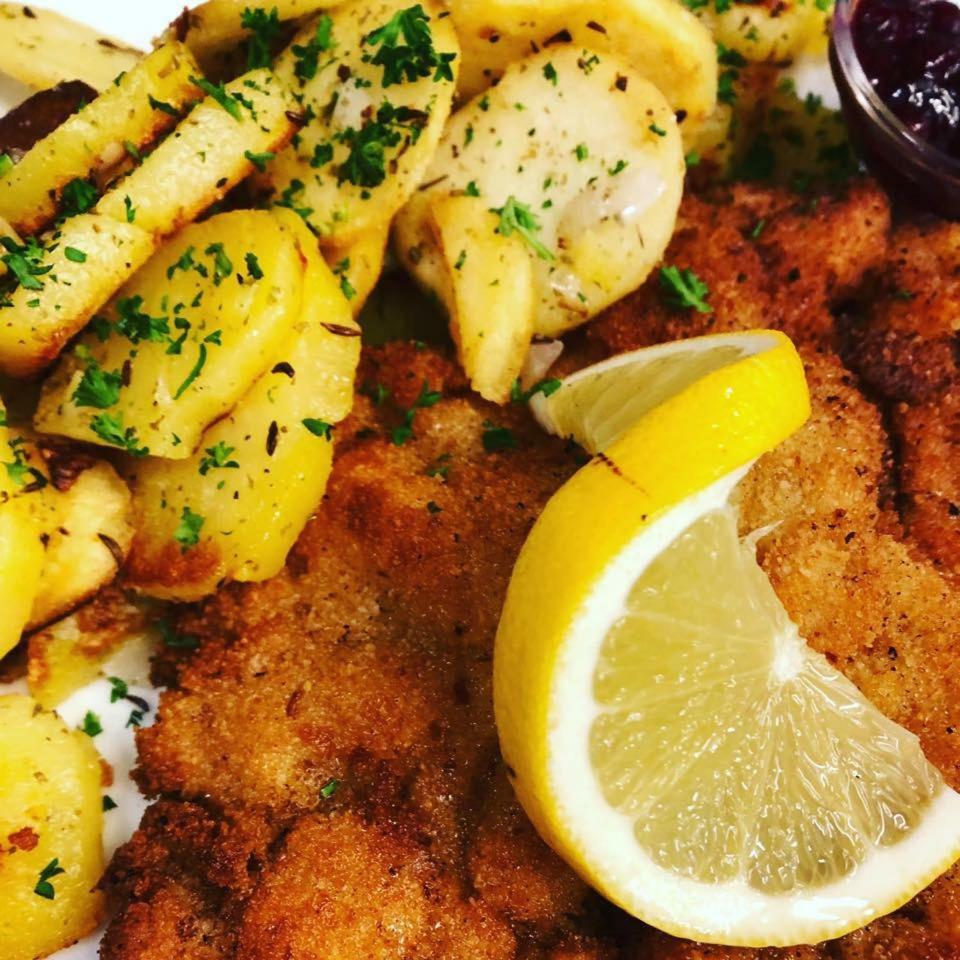 נויבורג אן דר דונאו Gasthaus Pfafflinger מראה חיצוני תמונה
