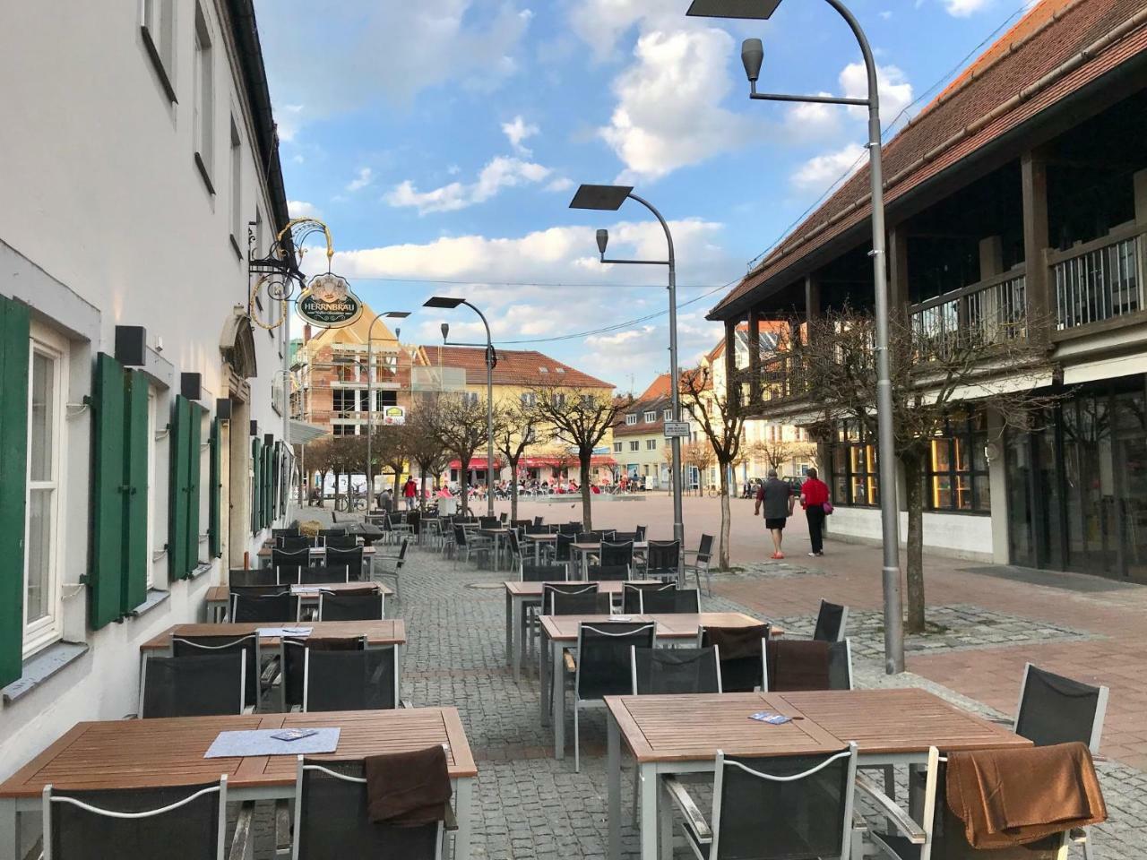 נויבורג אן דר דונאו Gasthaus Pfafflinger מראה חיצוני תמונה